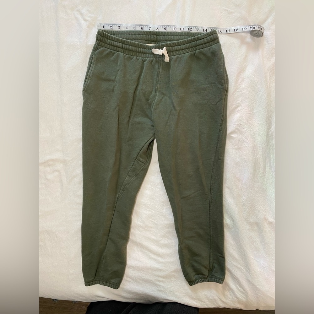 For Better Days Green Sweatpants Size L